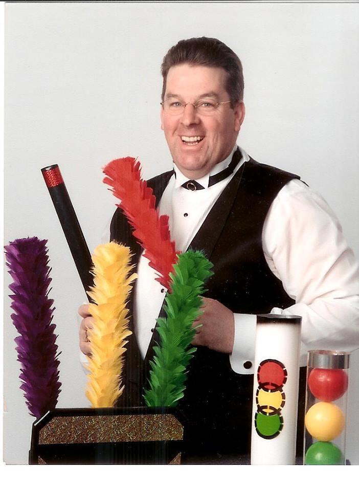 picture of magician Fran Flynn